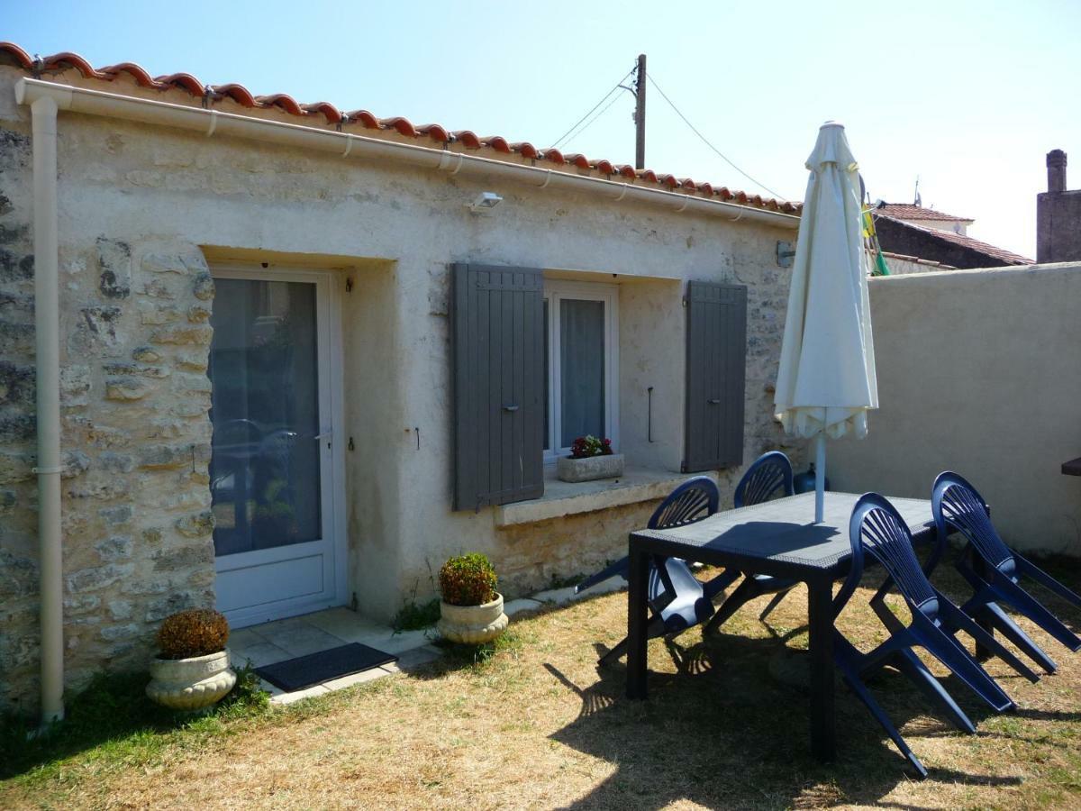 Maisonette de pays classée 3 étoiles La Cotinière Extérieur photo